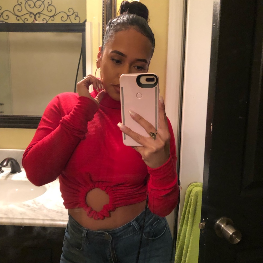 Red Crop Sweater - Picture 3 of 4